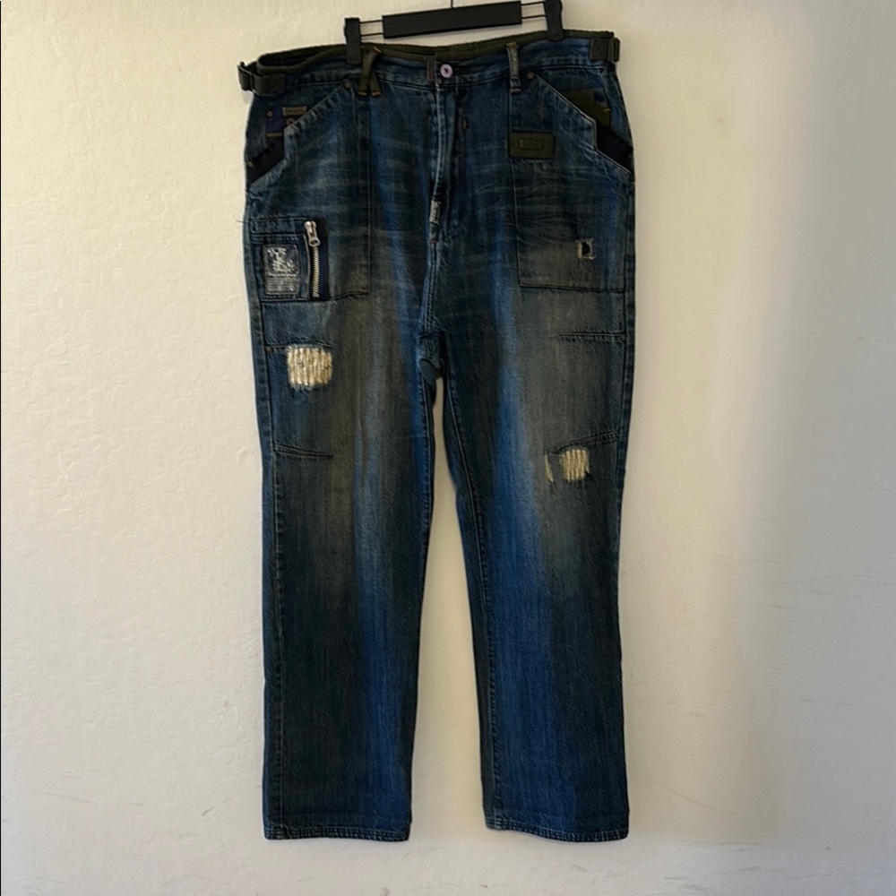 Lrg Blue Relaxed Jeans with Vintage Distressing